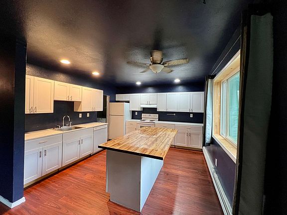 4th image of 336 Kit Blvd