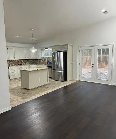 10504 Sunrise Blvd — Photo 4