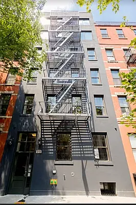 Rented by Compass | media 23