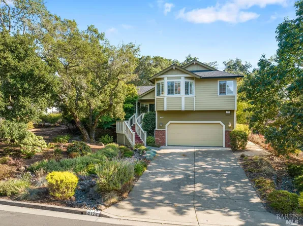 3176 Old Ranch Drive, Santa Rosa, CA 95405