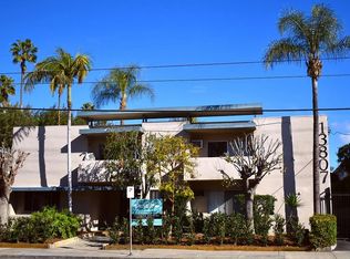Oxnard, Van Nuys, CA 91401