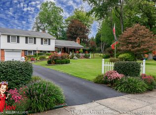 1610 Highpoint Ln, Aston, PA 19014