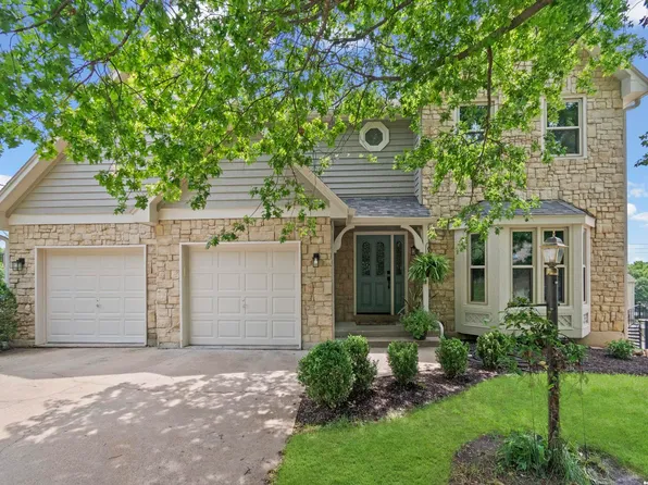 4509 Cedar Ridge Ct, Lawrence, KS 66049
