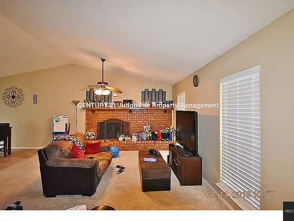 3rd image of 2237 Country Oaks Dr