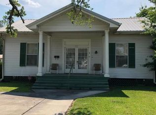 913 1st St, Franklin, LA 70538