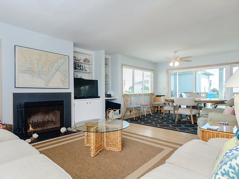 9 Sea Oats Ln — Photo 2