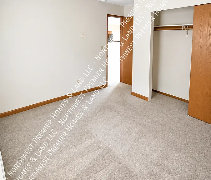 114 NW 3rd Pl #G — Photo 6