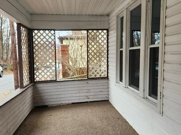 1489 Washington Ave, Altoona, PA 16601