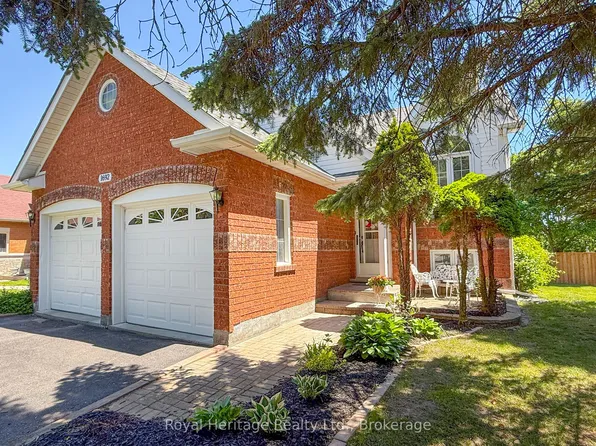 1692 Edenwood Dr, Oshawa, ON L1G 7Y5