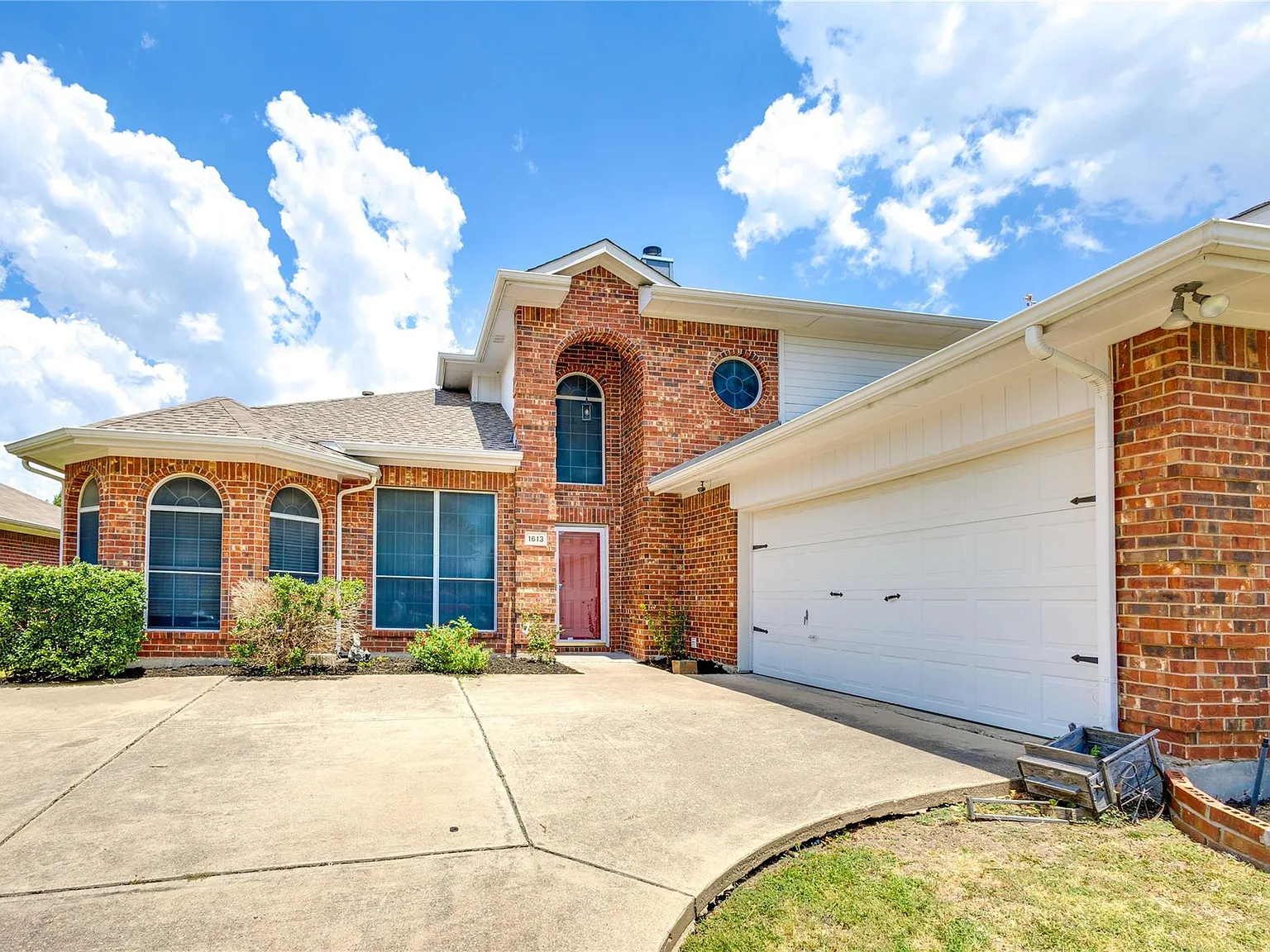 1613 Hightimber Ln — Photo 1
