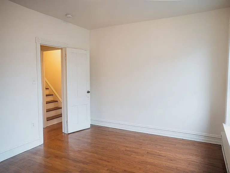 622 Chew Street — Photo 9