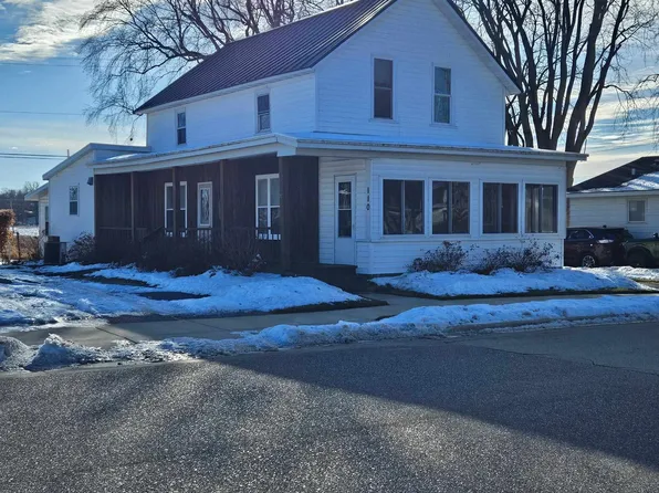 110 W Montello St, Montello, WI 53949