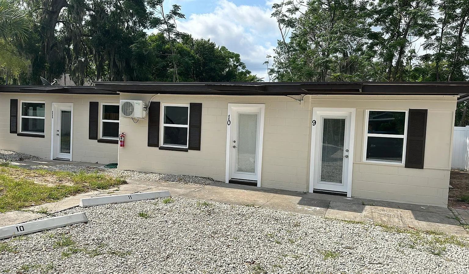 1 bed, 400 sqft, $1,145 — Photo 1