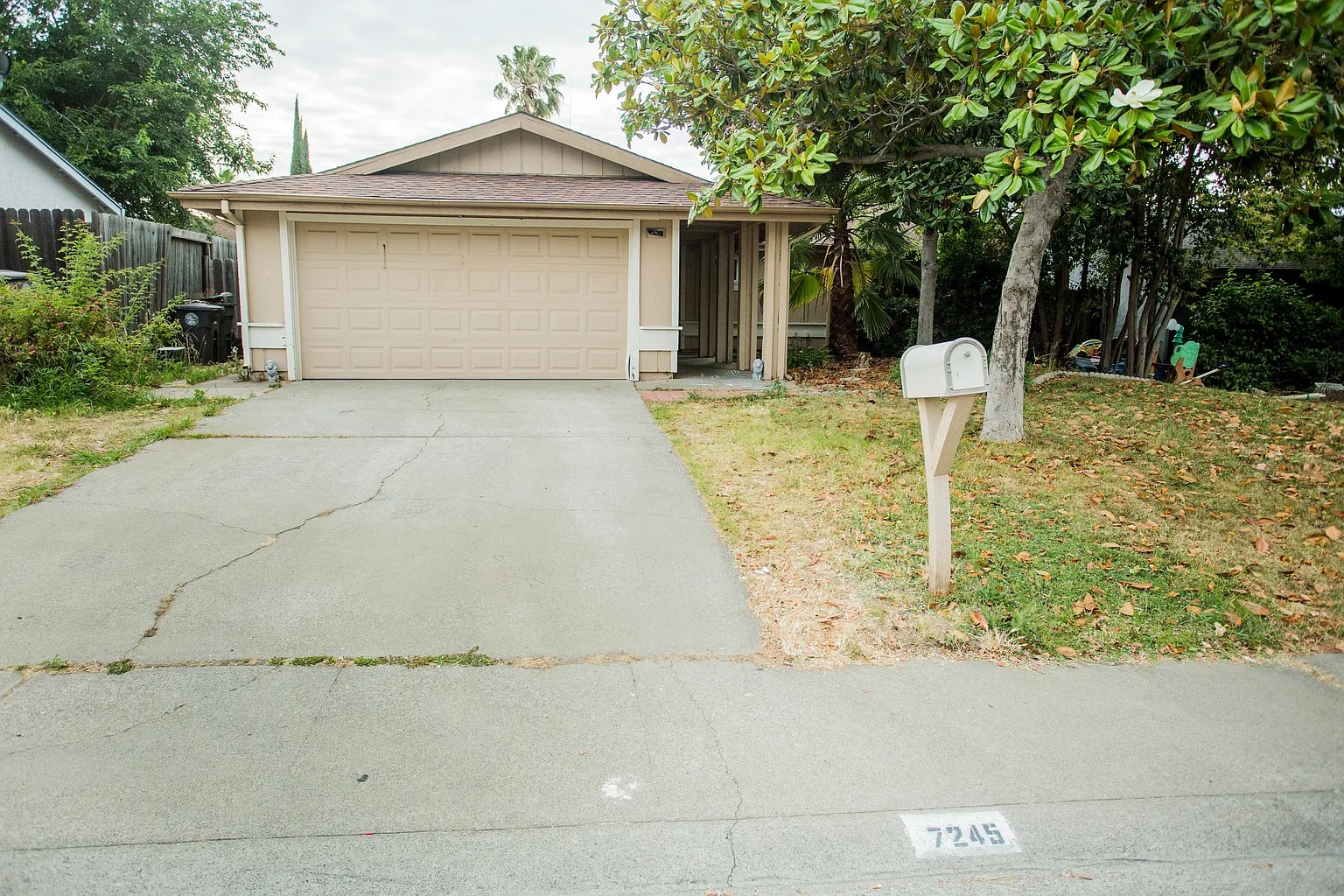 7245 Windjammer Way photo 1