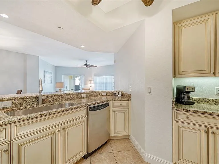 14041 Bellagio Way #316 — Photo 23
