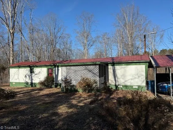 142 Oak Tree Dr, Mocksville, NC 27028