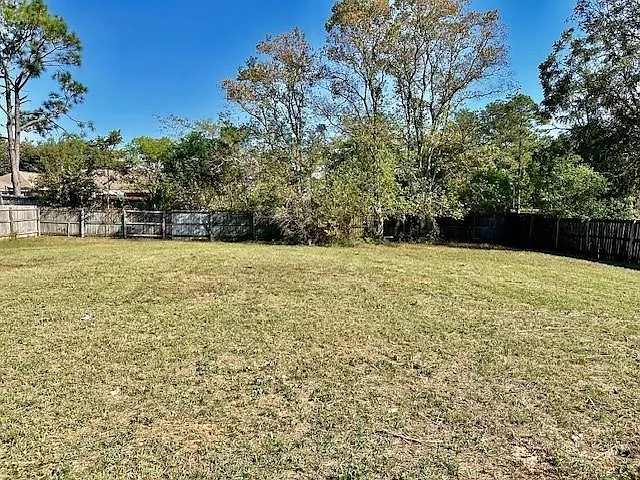 2445 Talking Leaves Ct — Photo 14
