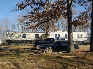 450 Wright Rd, Camden, TN 38320