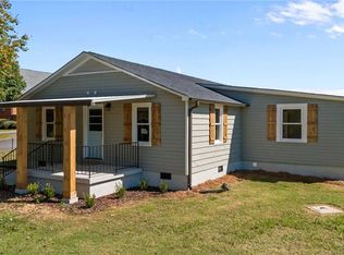 1362 Cornatzer Rd, Mocksville, NC 27028