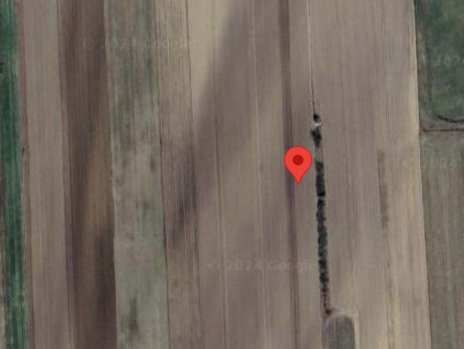 1st image of 42 Cemetery Rd