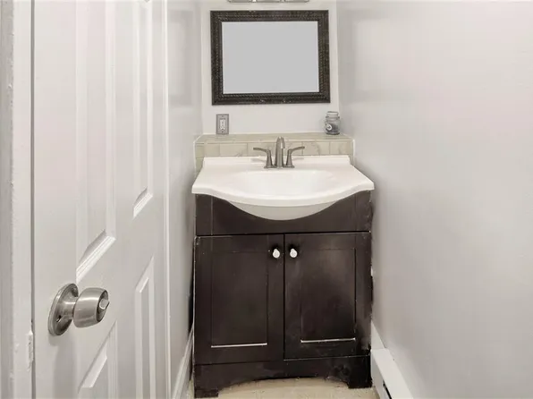 79 Garden Street image 7 of 10