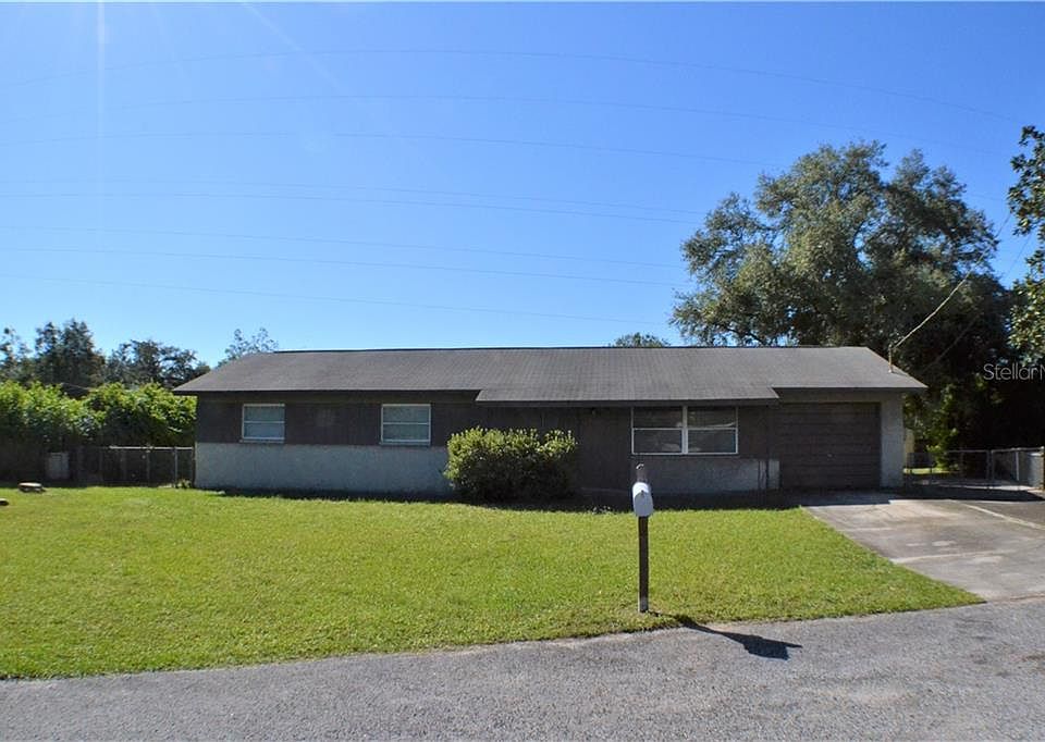 1st image of 12407 Kelly Pl