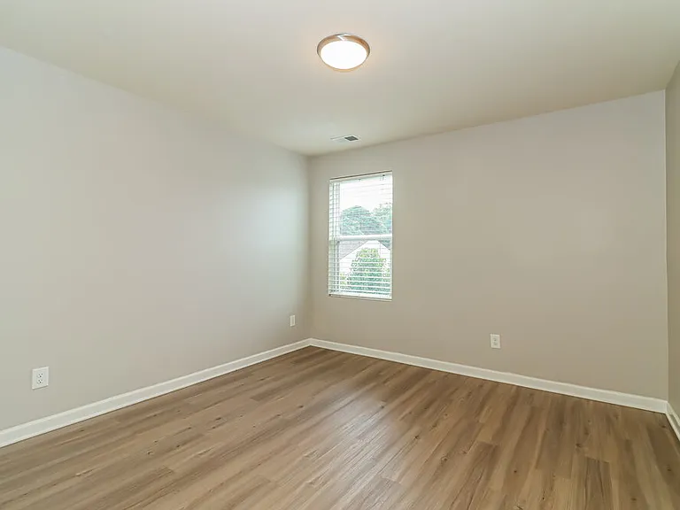 16 Everett Cir — Photo 15