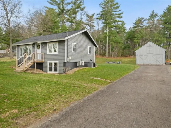 287 Thompson St, Middleboro, MA 02346