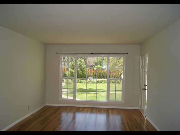2nd image of 2310 Montana Ave APT A