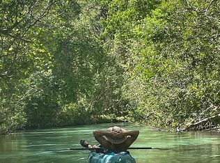 5454 Circle Dr, Weeki Wachee, FL 34607