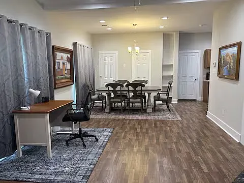 3 bed, 1292 sqft, $1,800 — Photo 4
