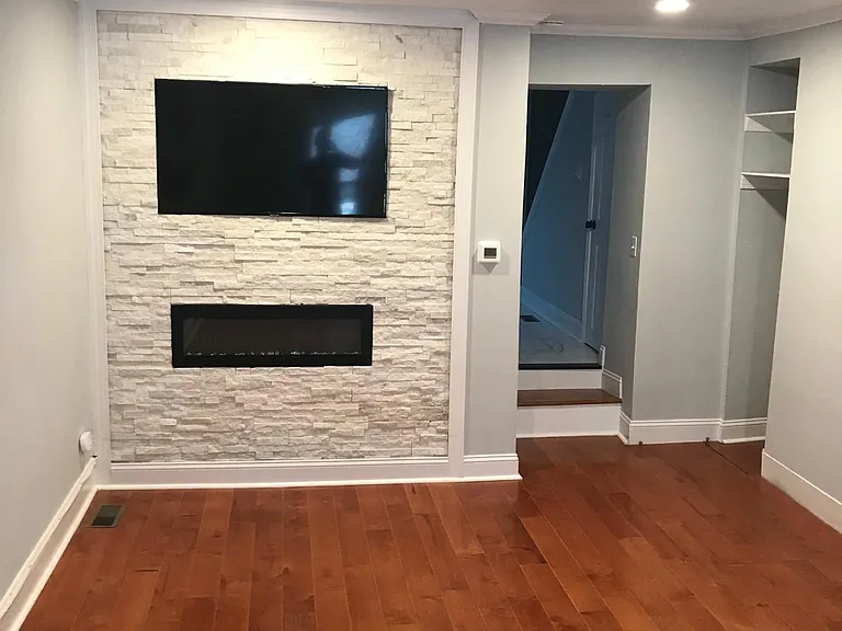 4325 Cresson St — Photo 1