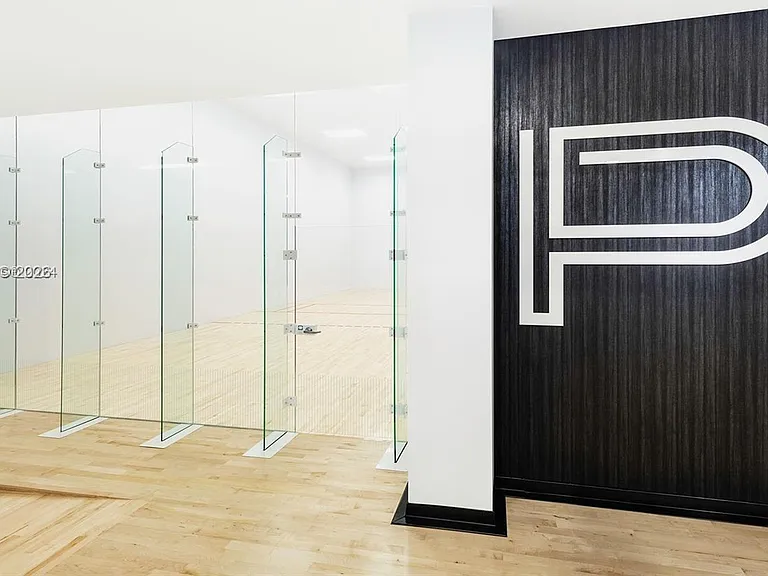 851 NE 1st Ave #Penthouse 4912 — Photo 39
