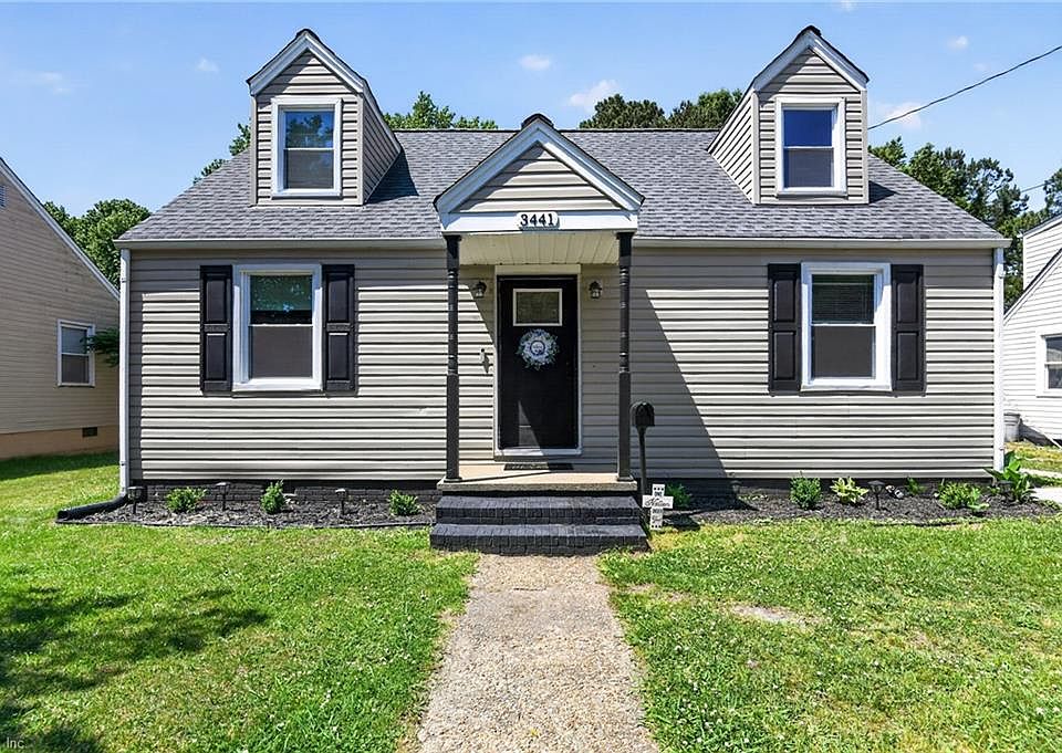 1st image of 3441 Wellington St
