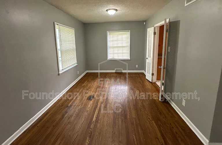 884 Blanchard Rd — Photo 8