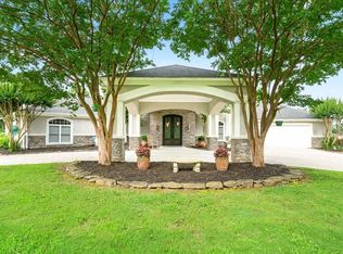 700 Keough Dr, Piperton, TN 38017