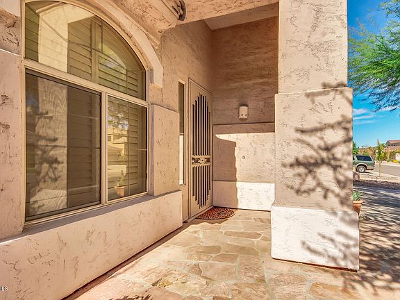 5th image of 1301 W Windsong Dr