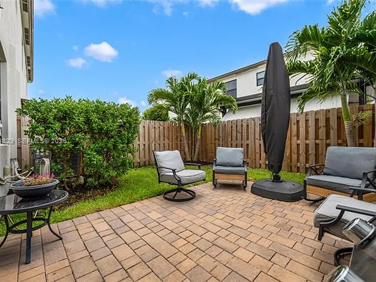 23412 SW 131st Ave #Townhouse 23412 — Photo 9