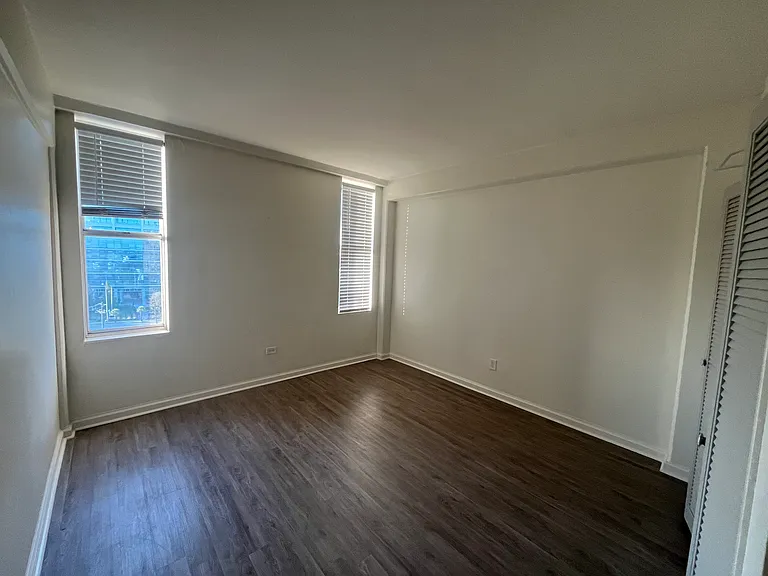 14 Lockwood Dr #7H — Photo 35