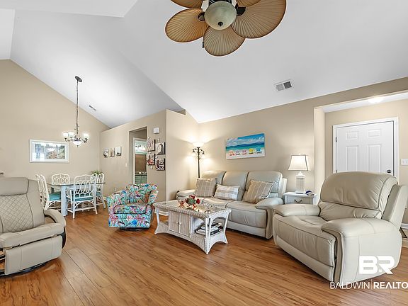 2nd image of 604 Wyld Palms Dr #604