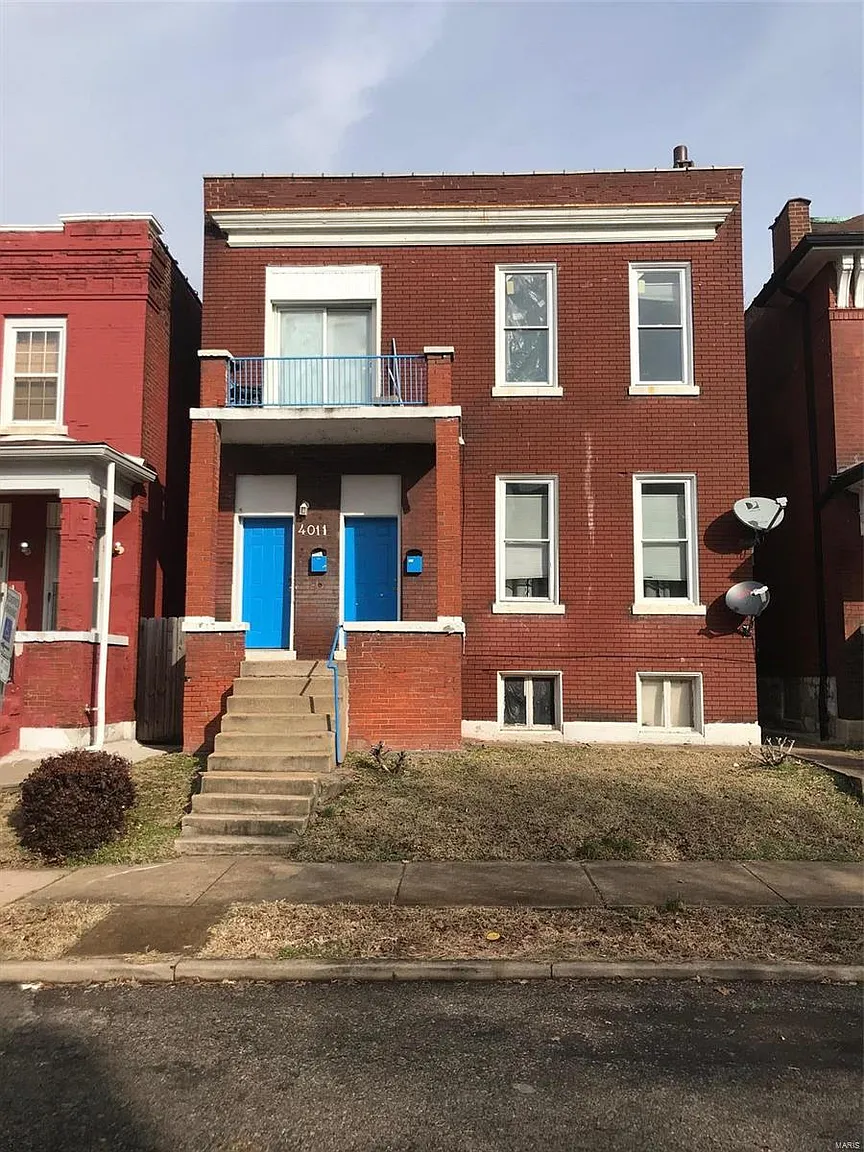 4011 Palm St photo 1