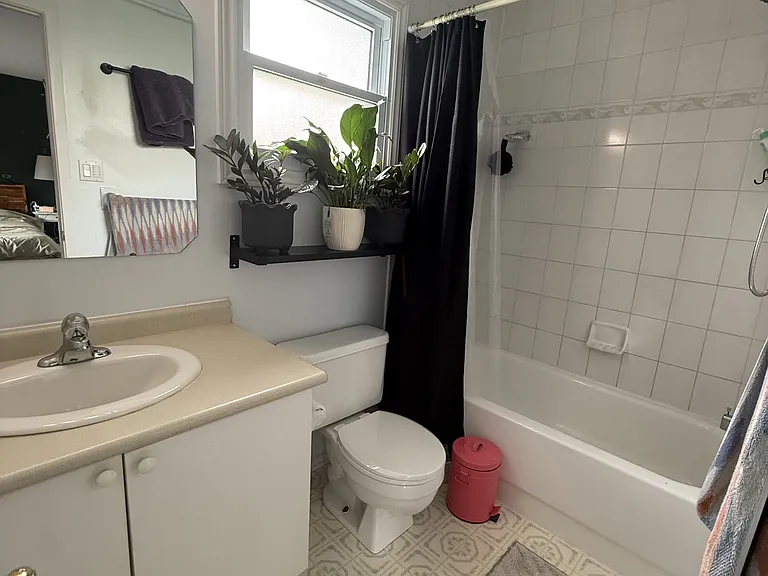 70 Inverary Dr #1 — Photo 17