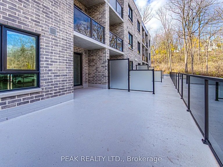 30 George St S #208 — Photo 17