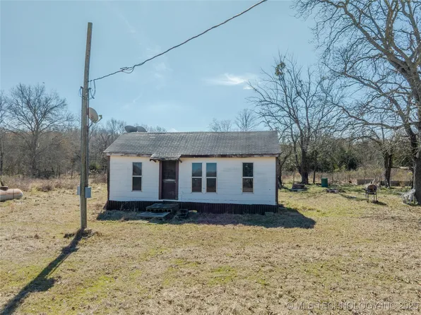 17314 E Farris Rd, Atoka, OK 74525