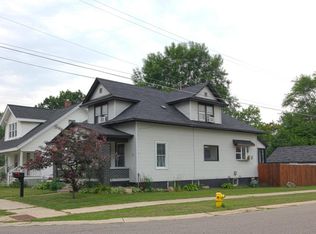 1937 De Hoop Ave SW, Wyoming, MI 49509