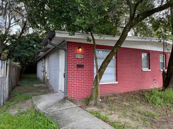 8709 N Mandarine Pl APT A, Tampa, FL 33617