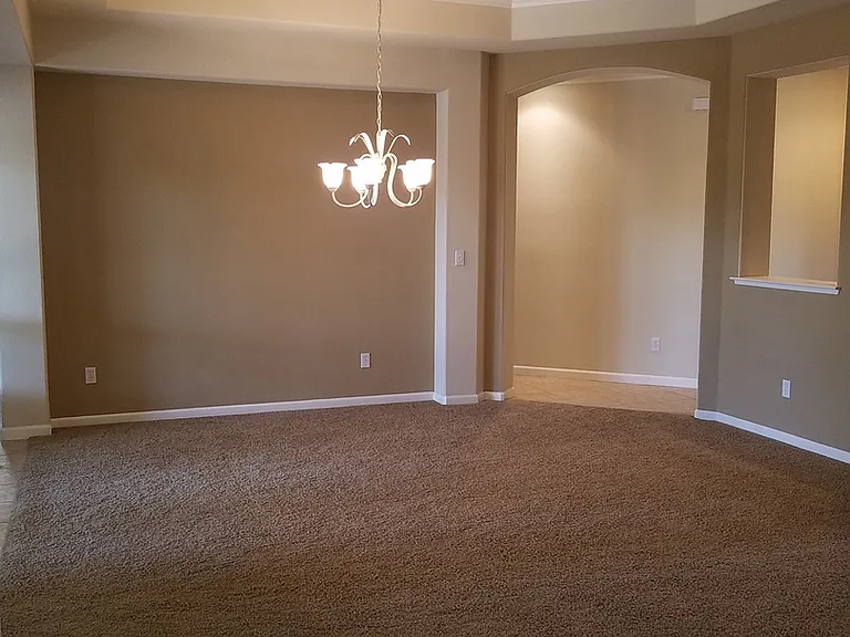 6145 Crater Lake Dr — Photo 11