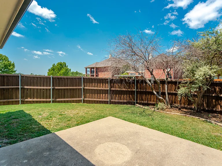 11342 Mansfield Dr — Photo 25