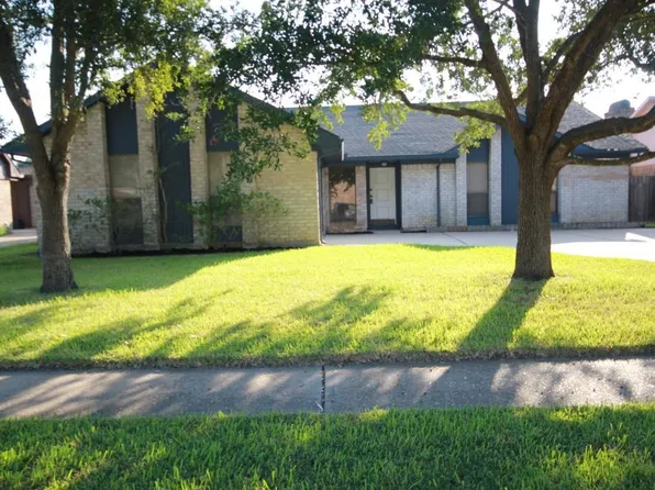 923 Park Wind Dr, Katy, TX 77450