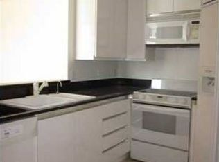 21050 Point Pl #303, Aventura, FL 33180